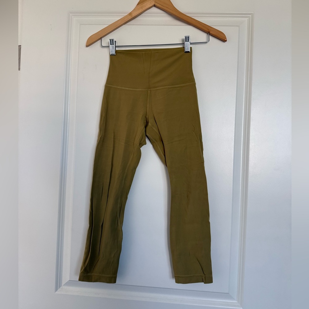 Lululemon Athletica Cropped Align Leggings